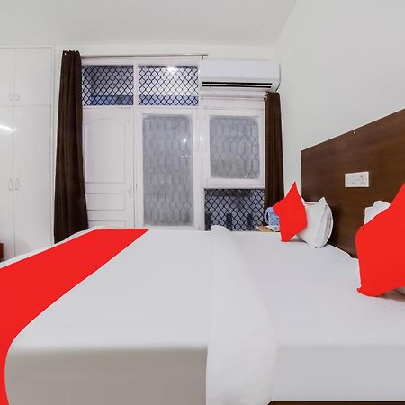 Hotel O Green Villa New Delhi Luaran gambar