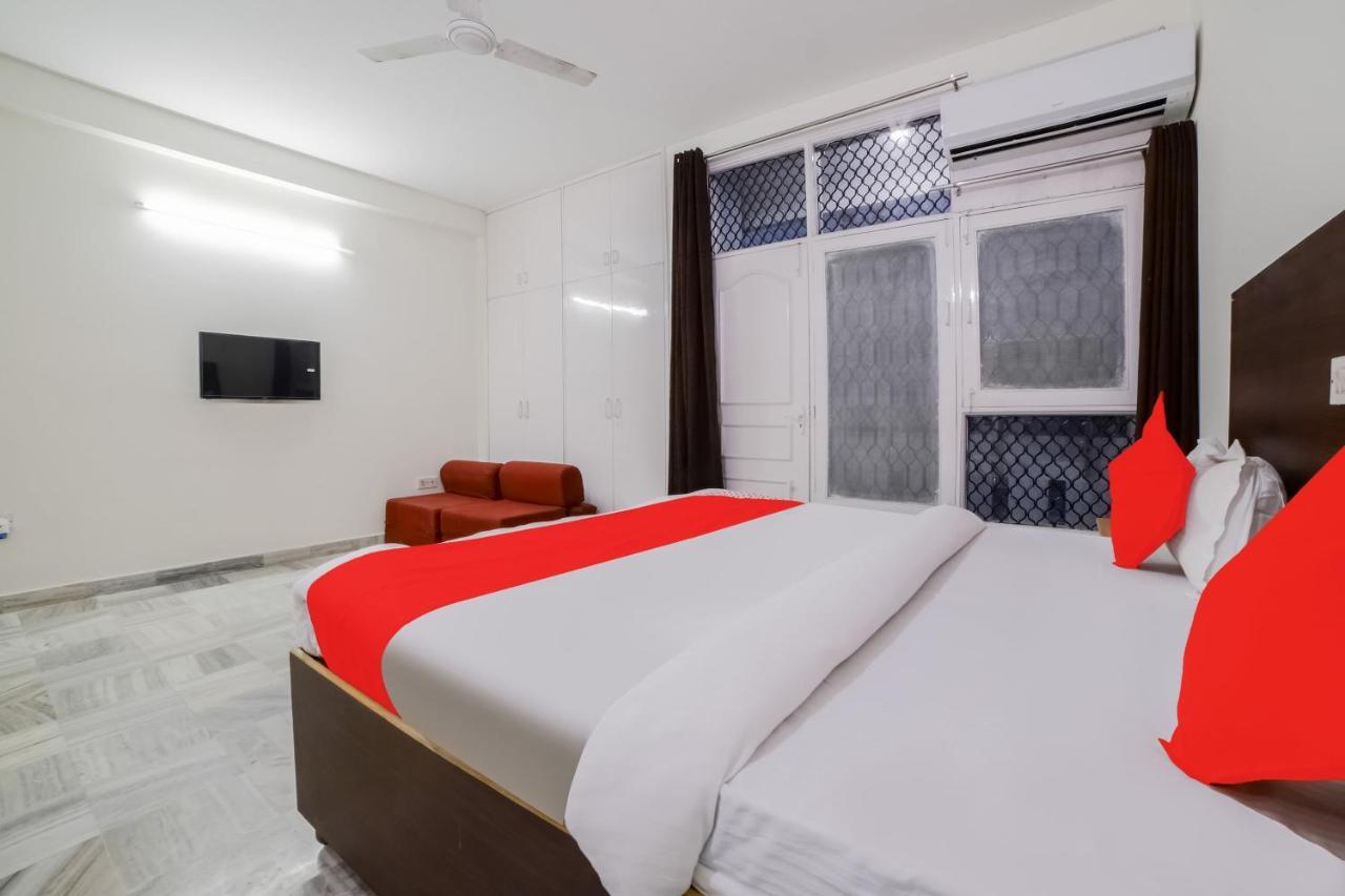 Hotel O Green Villa New Delhi Luaran gambar