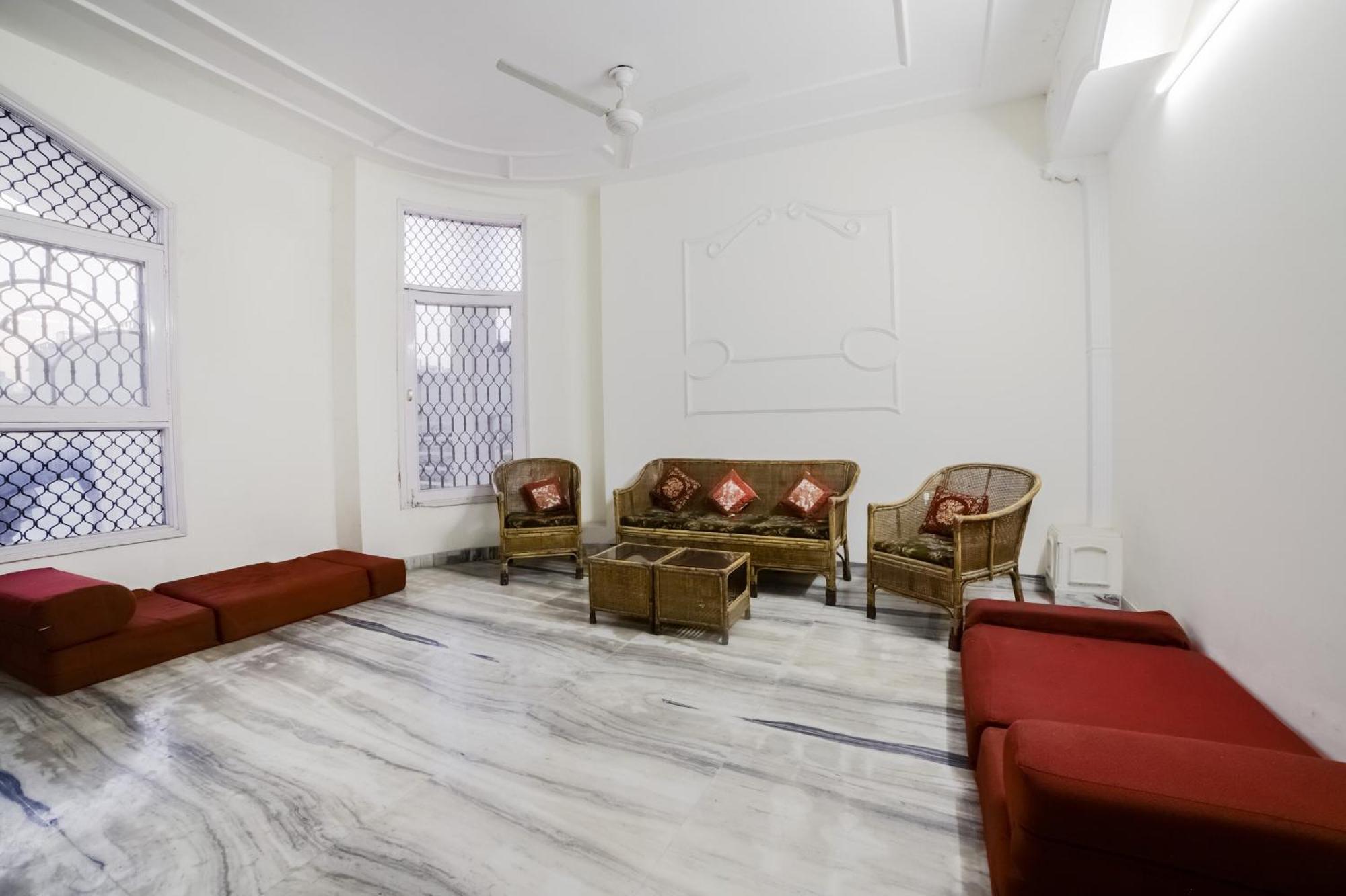 Hotel O Green Villa New Delhi Luaran gambar